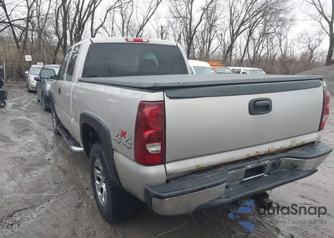 2006 Chevrolet Silverado 1500 Ls из США, поврежденный, VIN 1GCEK19B16E175296